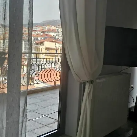 Panos *