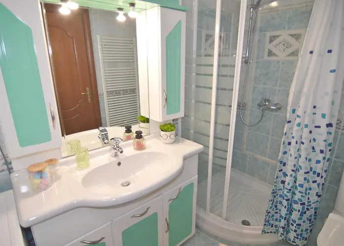 Panos View-private Parking Apartment Kastoria