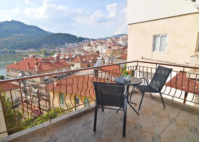 Panos View-private Parking Apartment Kastoria