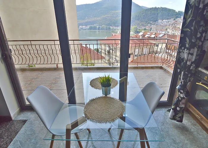 Apartment Panos View-private Parking Kastoria