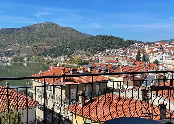 Panos View-private Parking Apartment Kastoria