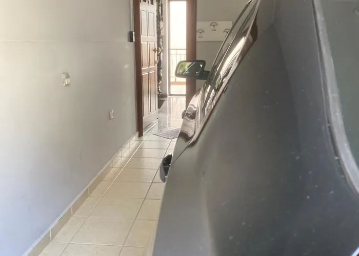 Panos View-private Parking Apartment Kastoria